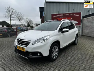 Peugeot 2008 1.2 PureTech Allure | Trekhaak | 1e Eign. | NL Auto