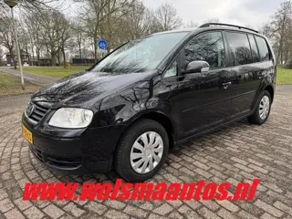 Volkswagen Touran 2.0-16V FSI Trendline