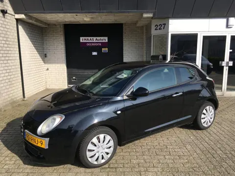 Alfa Romeo MiTo 1.3 JTDm ECO Essential / NAVI / AIRCO / APK NOV 2026