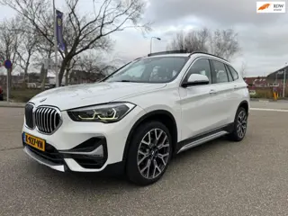 BMW X1 SDrive18i High Executive Vol Optie’s……..