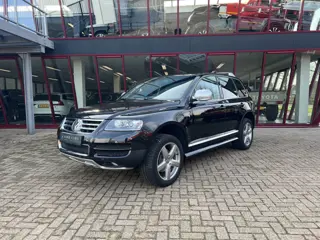 Volkswagen Touareg 3.6 V6 FSI "King Kong Crew" | Youngtimer | 1e eigenaar | Volledige historie | Lim