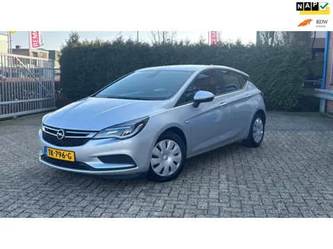 Opel Astra 1.6 CDTI Online Edition, Nap, 1e Eig, Navi, Airco,Pdc, Elek pkt