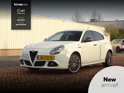 Alfa Romeo Giulietta 1.4 Turbo | Schaalstoelen | Sprint | 18" | Dyn.Clignoteurs | Miron Ed.