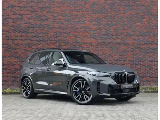 BMW X5 50e xDrive | Skylounge - Trekhaak - HUD (bj 2025)