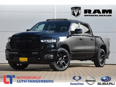 Dodge Ram 1500 4x4 Crew Cab Laramie Black Hurricane ALL IN