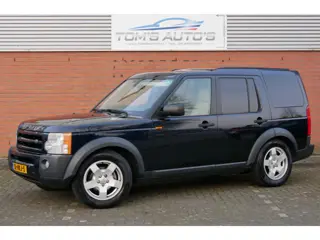 Land Rover Discovery 2.7 TdV6 SE. grijs kenteken. nieuwe distributie zeer goed onderhouden.