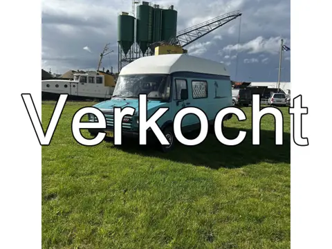 LDV LDVV 31 32 ET Buscamper LDV van bouwjaar 12-1997 met een krachtige 2.5 diesel motor met bijna 10