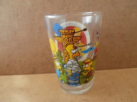 Simpsons glas 2 adv7376