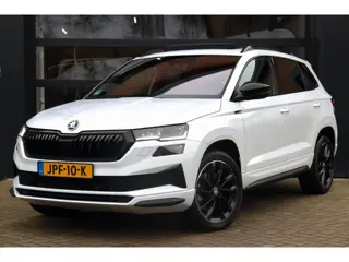 Skoda KAROQ 1.5 TSI ACT Sportline Business DSG | Panorama | Navigatie | Dealer Onderhouden | 1e Eige