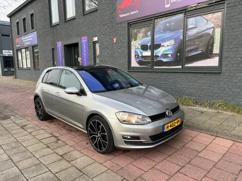 Volkswagen Golf 1.2 TSI Highline panodak camera