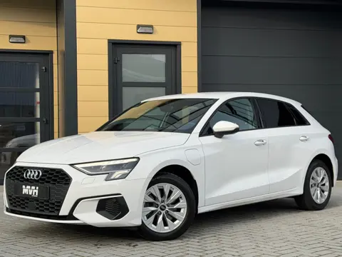 Audi A3 Sportback 40 TFSI e S-Edition - ACC - Carplay - Full Led - Keyless - 35000 KM - Afgevlakt Sp