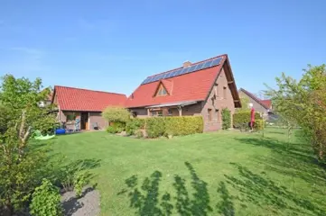 Fraaie vrijst. woning (2005), toeristische omgeving