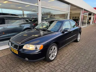 Volvo S60 2.0T Summum | 1e eigenaar | Automaat | Elektrische ramen | Cruise control | Navigatie | Cr