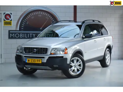 Volvo XC90 4.4 V8 BTW-auto! Unieke kmstand, zeer fraai, trekhaak, all-season banden