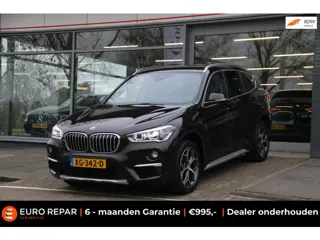 BMW X1 SDrive20i Orange Edition II TREKHAAK NL-AUTO NAP!