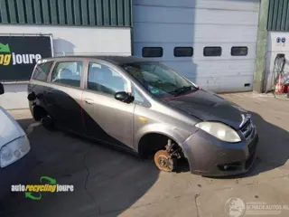 Landwind CV9 onderdelen (donorauto) (bj 2012)