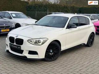 BMW 1-serie 118i Limited Edition M Sport|Nieuwe Ketting + Klepseals|Navigatie|18 inch|Cruise control
