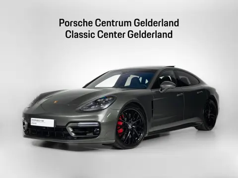 Porsche Panamera 4S E-Hybrid