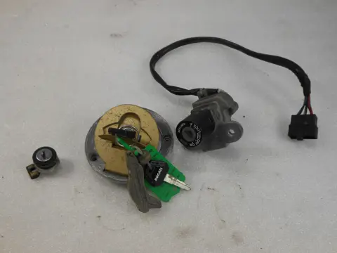 SLOTENSET Ducati 748 1996 - 2002