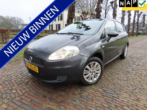 Fiat Grande Punto 1.4 Dynamic Airco Cruisecontrol 5 Drs Lm Velgen ***59868 KM !!! N.A.P***Apk t/m 12