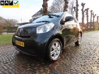 Toyota iQ 1.0 VVTi Comfort Airco Xenon Stuurbekrachtiging Lm Velgen***Dealer Onderhouden***Apk t/m 1