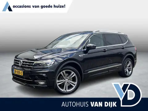 Volkswagen Tiguan 1.5 TSI Highline Business R | NL Auto/1e Eig./Navi/Adapt.Cruise/Camera/Apple CarPl
