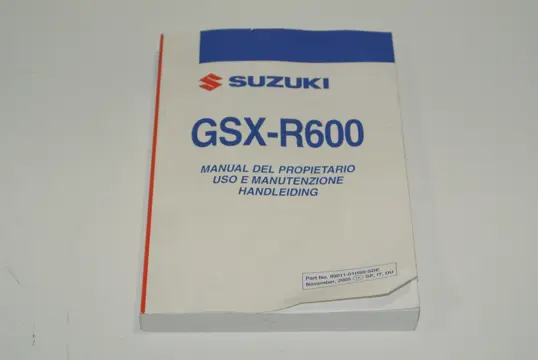 INSTRUCTIEBOEKJE Suzuki GSX R 600 2004 - 2005