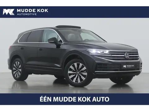 Volkswagen Touareg 3.0 TSi eHybrid 4MOTION Elegance | Luchtvering | Trekhaak | Panoramadak | Head-Up