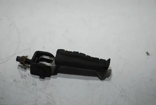 DUO VOETSTEUN RECHTS Triumph 900 Daytona 1995 - 1996