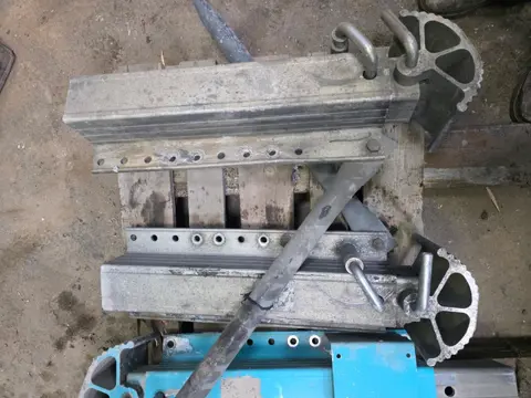 Jost Aluminium trailer steunpoot Jost Aluminium Steunpoot – Trailer / Oplegger – Landing Leg – Licht