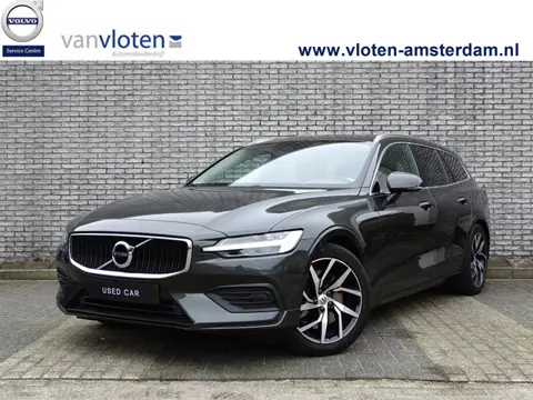 Volvo V60 2.0 T5 Momentum 250pk automaat (bj 2019)