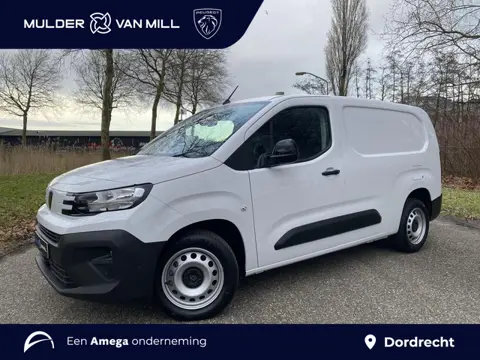 Peugeot e-Partner L2 50 kWh 136pk | 8 jaar garantie | 0% financial lease | Apple Carplay | Android A