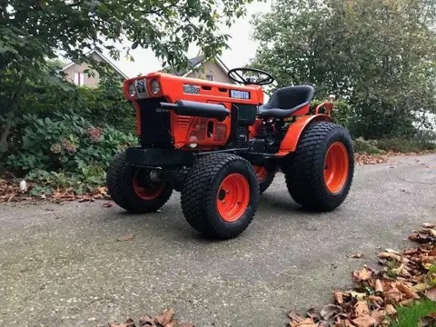 Kubota gazonbanden set b6001-b7001 NIEUW