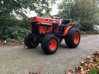 Kubota gazonbanden set b6001-b7001 NIEUW