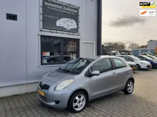 Toyota Yaris 1.3 VVTi Sol airco cv nap apk 10-2026 nw model