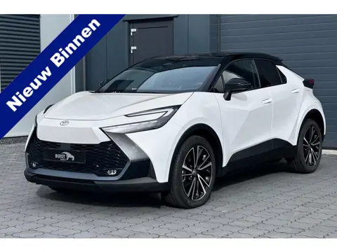 Toyota C-HR 2.0 Plug-in Hybrid 220 Executive NIEUWE AUTO!