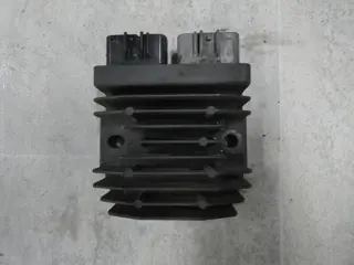 SPANNINGSREGELAAR Triumph 675 Street Triple R 2013 - 2016