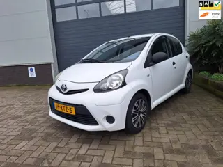 Toyota Aygo | 1.0 VVT-i Comfort | Airco | Elektrische ramen |