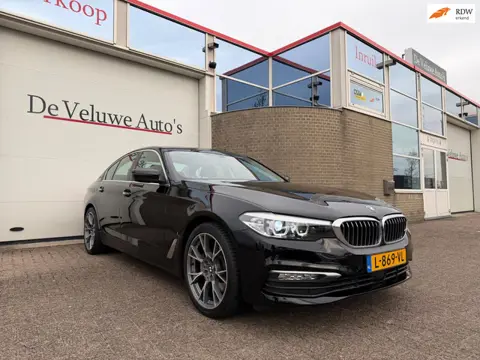 BMW 5-serie 530e iPerformance Executive|Camera|LED|Navi|Carplay