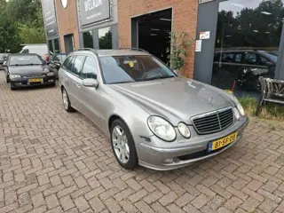 Mercedes-Benz E-klasse Combi 200 K. Avantgarde AUT