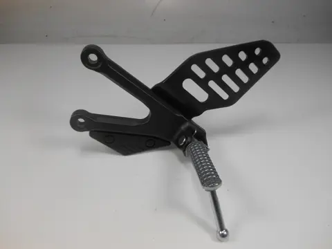 LINKER SCHETSPLAAT Yamaha YZF R6 2017 - 2022
