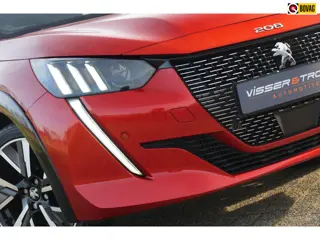Peugeot 208 1.2 PureTech GT-line | Rouge Elixer | 3D-cockpit/AppleCarplay/LED/Camera/NAV - Lekker sp