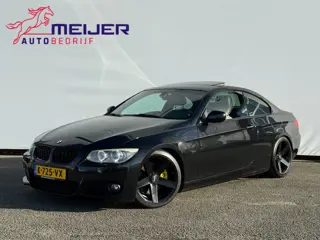BMW 3-serie Coupé 325i High Executive M Sport | Navigatie | Cruise | Clima | Leer | Stoelverwarming 