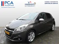 Peugeot 208 110 Pk * AUTOMAAT * Signature uitvoering * Airco * Navigatie * Trekhaak * Dab Radio * Cr