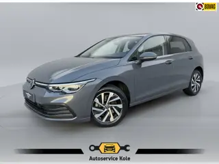 Volkswagen Golf 1.4 eHybrid Style * Camera * Side Assist * Massage * CarPlay *