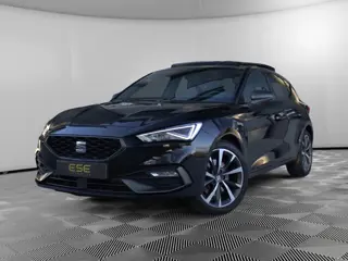 SEAT Leon 1.4 TSI eHybrid PHEV FR | Panorama | Camera | Stuur verwarming | Carplay