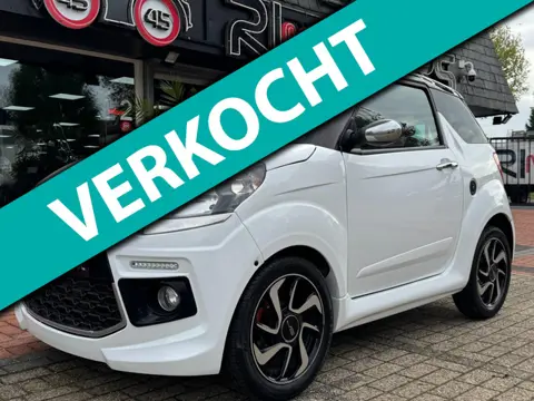 Ligier Brommobiel JS50 Club Two Tone | 2014 | Riminicars