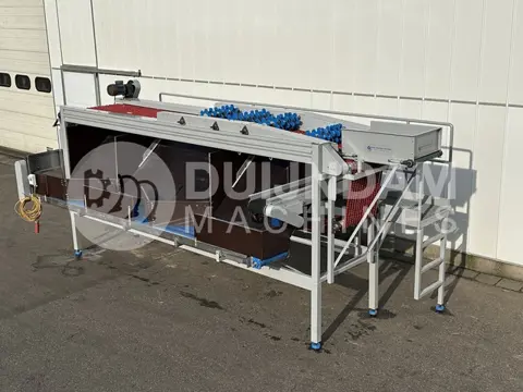 Sormac kettingsorteermachine voor augurken en wortels 13 rijen