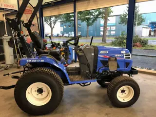 Iseki TM3217H (bj 2023)