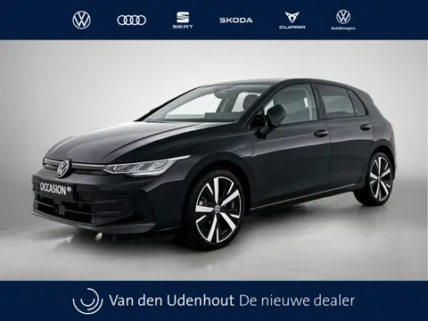 Volkswagen Golf PHEV 1.5 eHybrid 204pk DSG Life-Edition / Stoel+Stuurverwarming / Camera / Trekhaak 